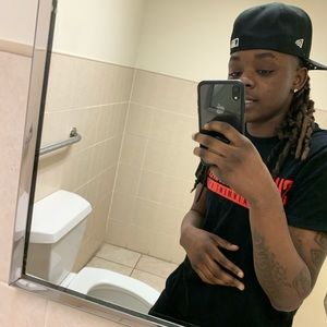 Meet your Posher, Unique